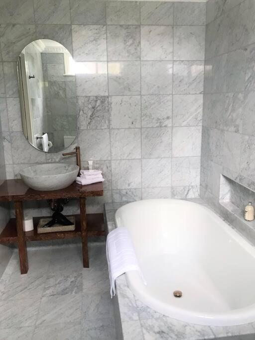 Fairbank House Villa Молдън Екстериор снимка