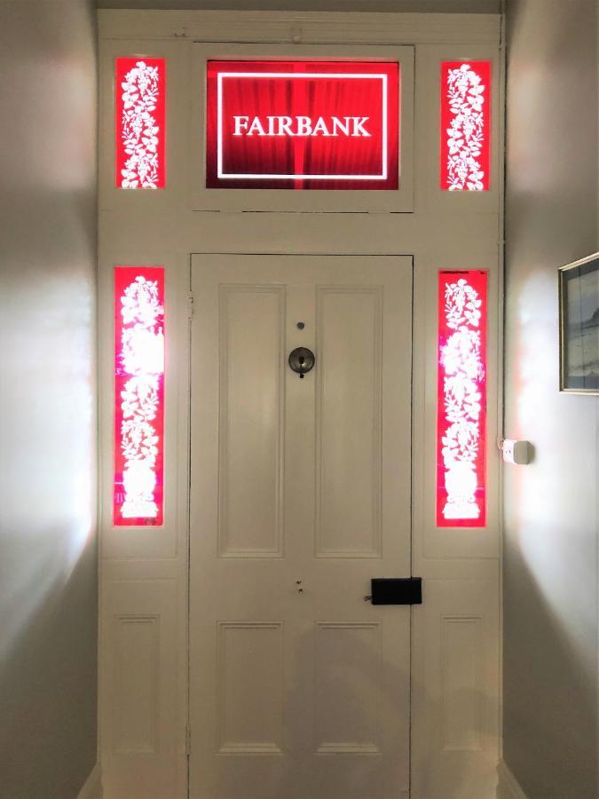 Fairbank House Villa Молдън Екстериор снимка